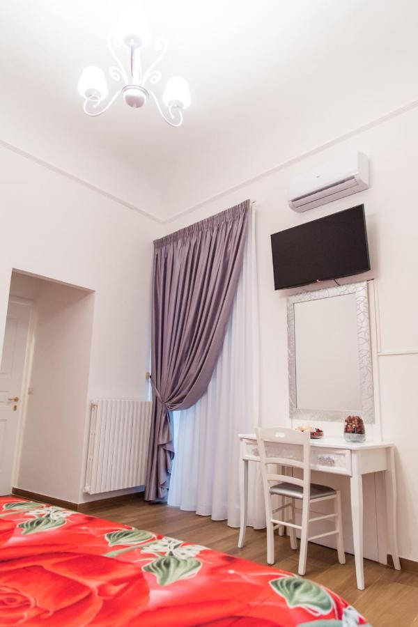 Palazzo Le Travi Hotel Bari Eksteriør billede