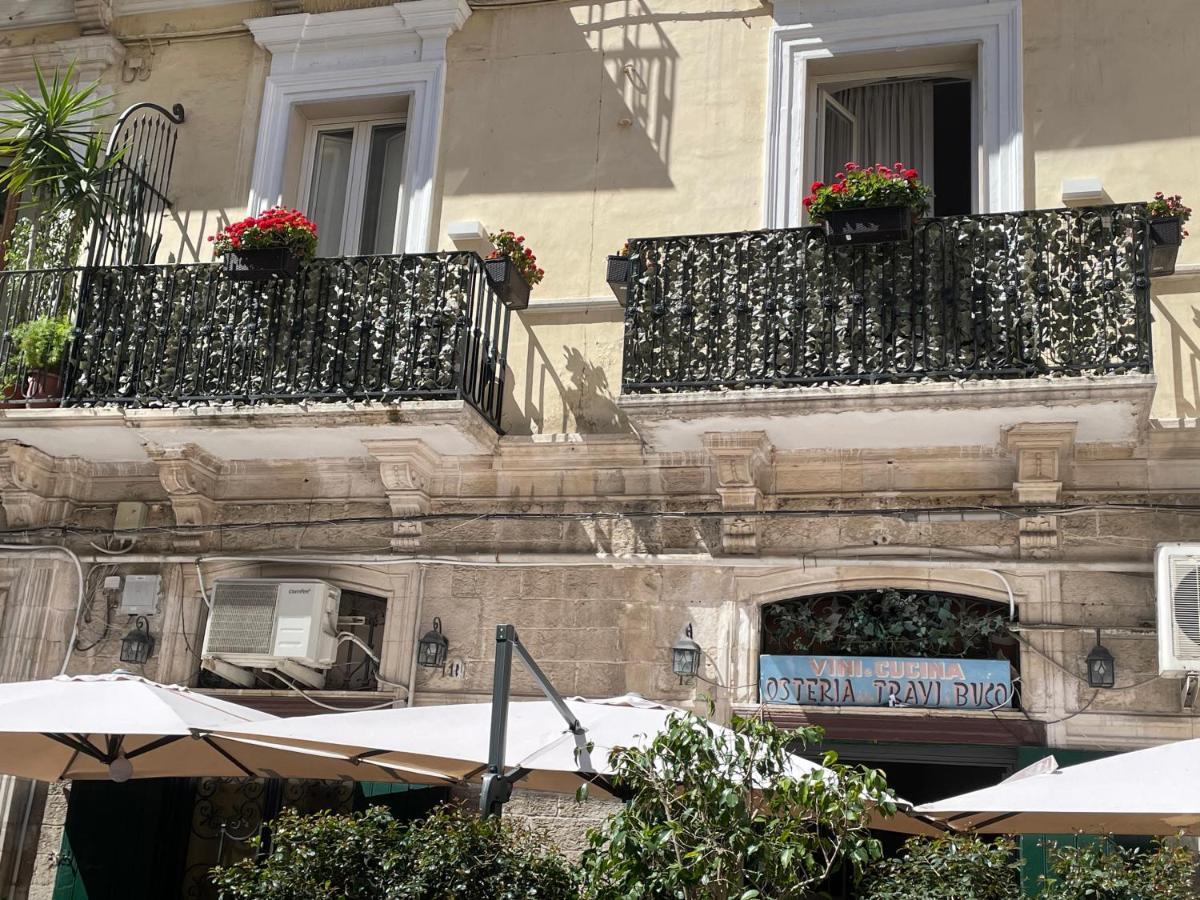Palazzo Le Travi Hotel Bari Eksteriør billede